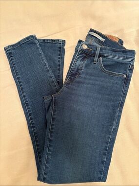 Levi's 311 Skinny Jeans in Blue Wash